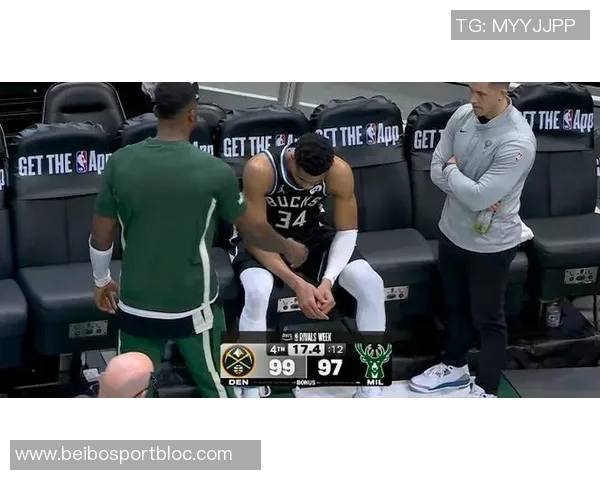 字母哥被迫上场拼搏三节贡献21分球队却惨遭37分落后困境